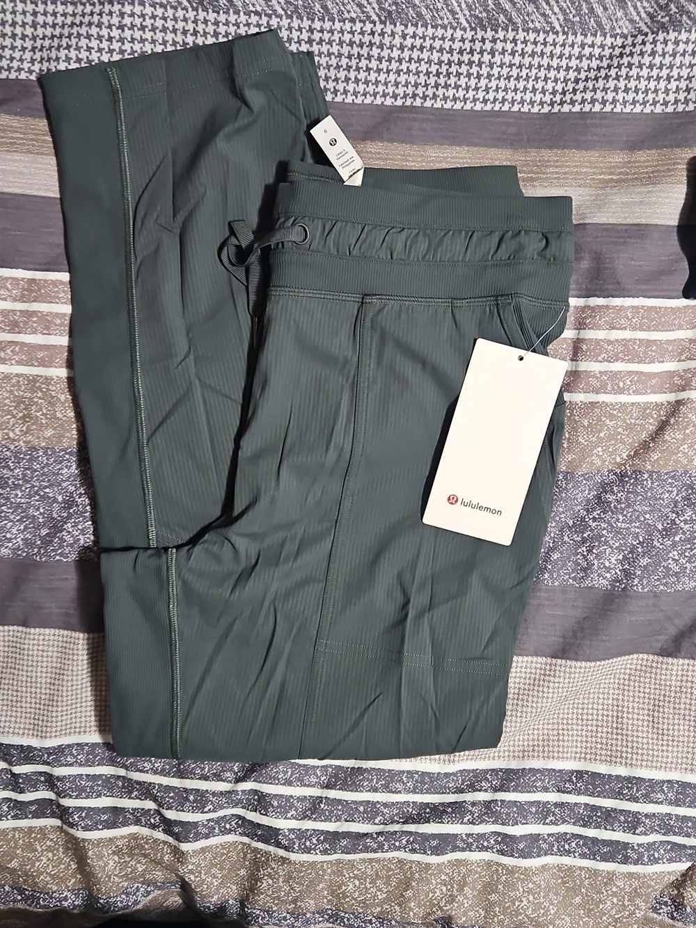 Nwt Dance studio crop